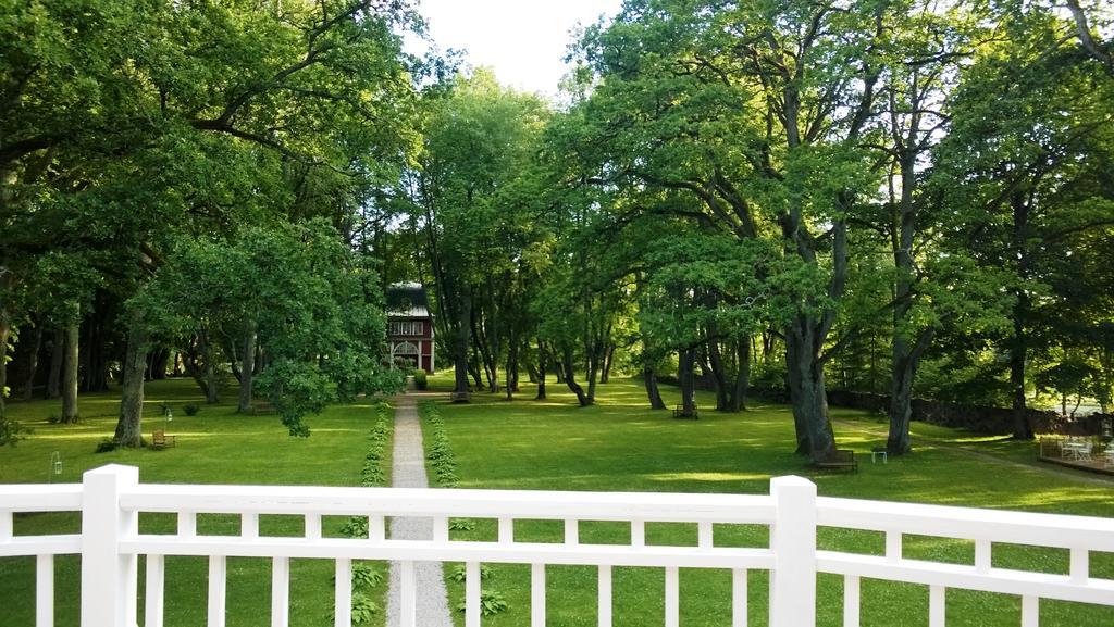 Отель Ungurmuiza Auciems Экстерьер фото
